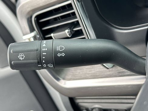 New 2025 Ford F350 Lariat w/ Lariat Ultimate Package image 34