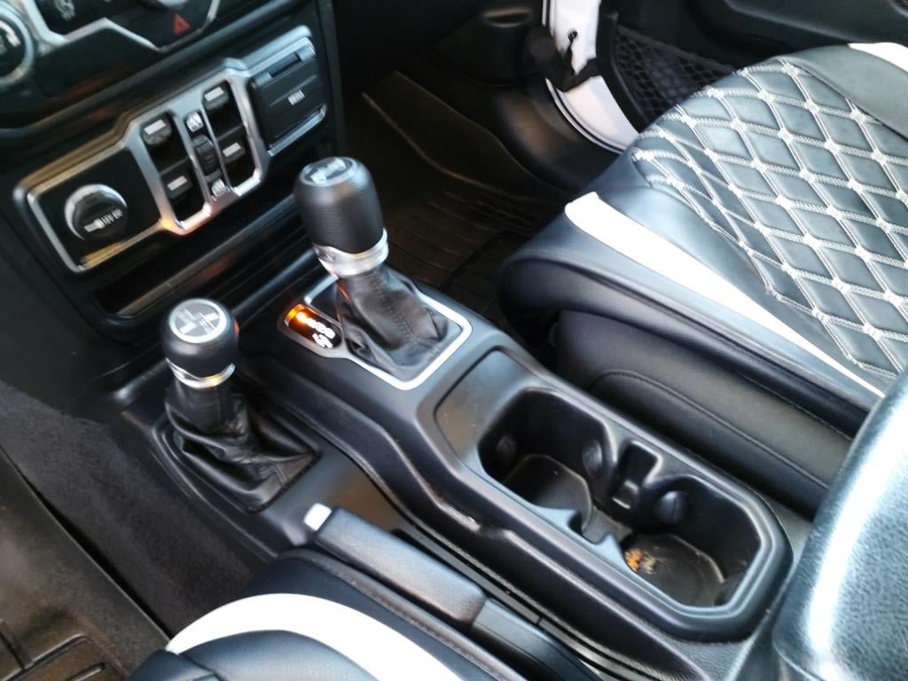 Used 2020 Jeep Wrangler Unlimited Sport S AWD/4WD image 22