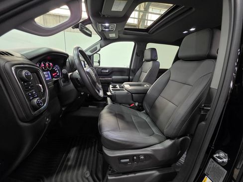 Used 2022 Chevrolet Silverado 2500 LT w/ Midnight Edition AWD/4WD image 15