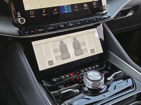 Used 2024 Jeep Grand Wagoneer Series II w/ Quick Order Packagew 28T image 14