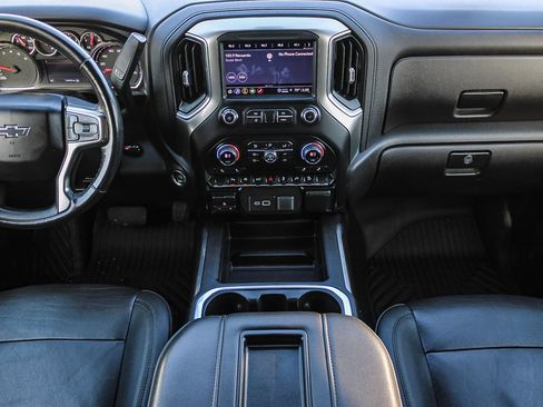 Used 2021 Chevrolet Silverado 1500 LT Trail Boss w/ Convenience Package II image 13