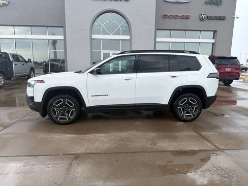 New 2026 Jeep Cherokee Limited AWD/4WD image 2