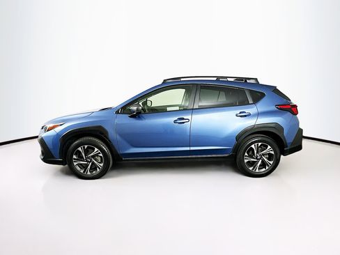 Used 2024 Subaru Crosstrek 2.0i Premium image 4
