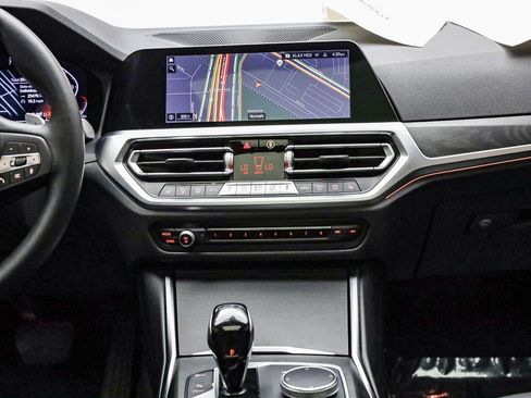 Certified 2022 BMW 330i Sedan w/ Premium Package 2 image 14