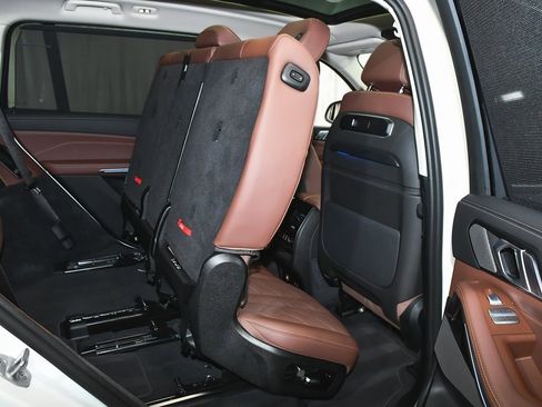 Used 2026 BMW X7 xDrive40i image 80