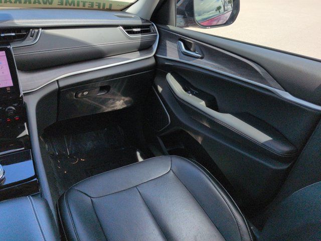 Used 2021 Jeep Grand Cherokee L Limited RWD image 19