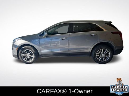Used 2023 Cadillac XT5 Premium Luxury image 2
