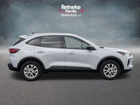 New 2026 Ford Escape Active w/ Tech Pack #1 AWD/4WD image 4