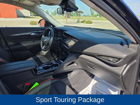 Used 2023 Buick Envision Essence w/ Sport Touring Package AWD/4WD image 32