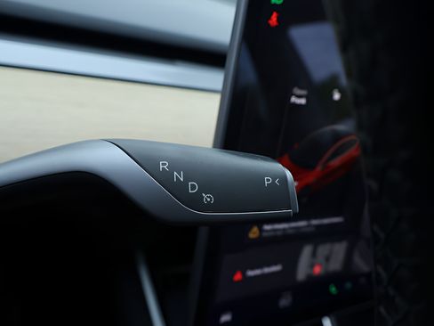 Used 2020 Tesla Model 3 Long Range AWD/4WD image 26