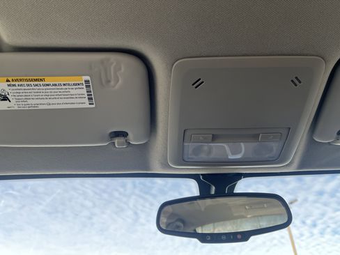 Used 2019 Chevrolet Sonic LT w/ Convenience Package image 28