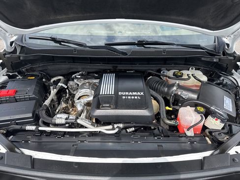 Used 2021 Chevrolet Tahoe High Country RWD image 12