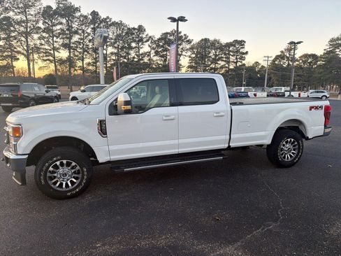 Used 2020 Ford F350 Lariat w/ FX4 Off-Road Package image 5