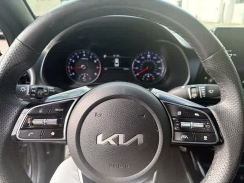 Used 2023 Kia Forte GT-Line w/ GT-Line Technology Package FWD image 15