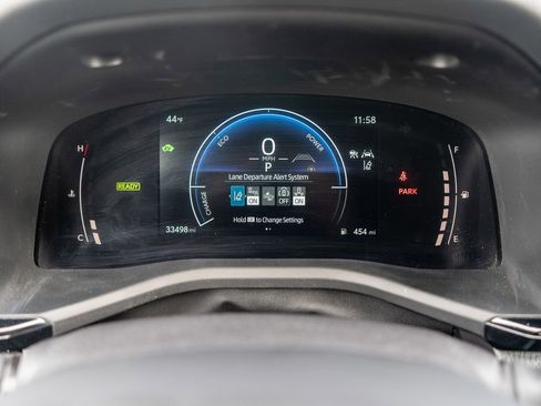 Used 2025 Toyota Camry LE image 23