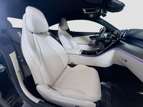 Used 2024 Mercedes-Benz CLE 300 4MATIC Coupe image 27