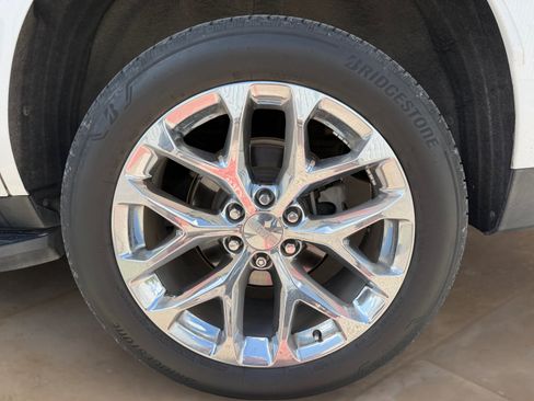 Used 2021 GMC Yukon SLT w/ SLT Luxury Package RWD image 21
