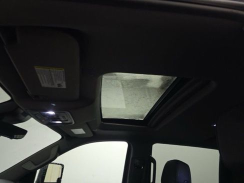 Used 2024 GMC Sierra 2500 Denali w/ Denali Reserve Package image 14