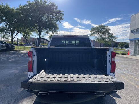 New 2026 Chevrolet Silverado 1500 LT Trail Boss w/ Convenience Package II AWD/4WD image 10