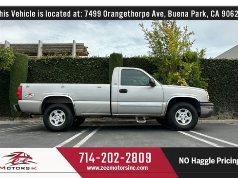 Used 2004 Chevrolet Silverado 1500 LS w/ Light Duty Power Package AWD/4WD image 6