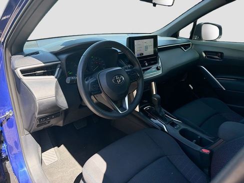 Used 2023 Toyota Corolla Cross AWD Hybrid image 24