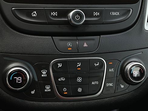 Used 2024 Chevrolet Malibu LT image 31