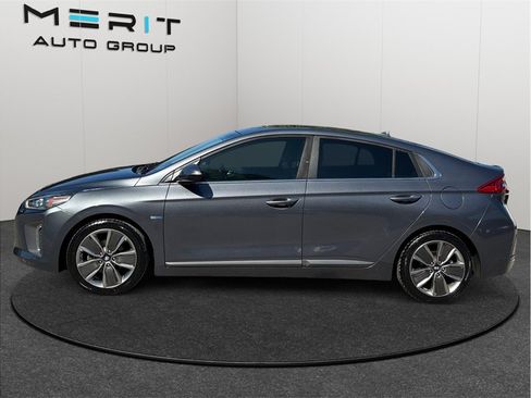 Used 2017 Hyundai Ioniq Limited FWD image 4