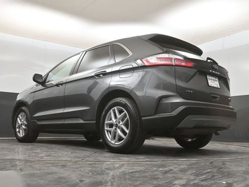 Used 2024 Ford Edge SEL image 18