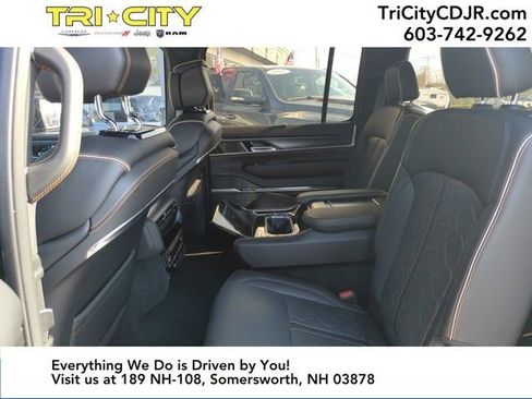 Used 2023 Jeep Grand Wagoneer Series III w/ Quick Order Packagew 28T image 28