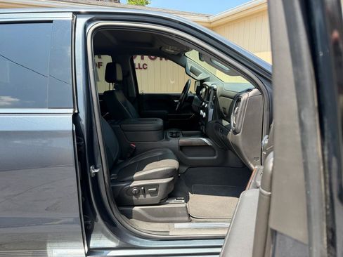 Used 2020 GMC Sierra 1500 SLT w/ SLT Premium Plus Package AWD/4WD image 3