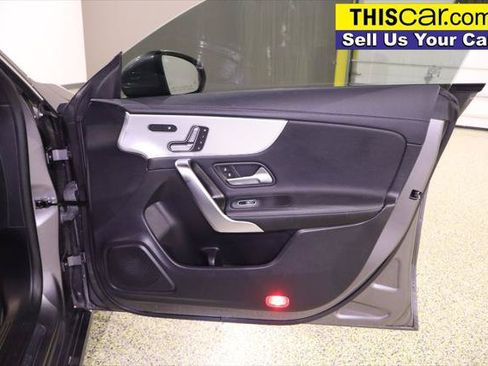 Used 2020 Mercedes-Benz CLA 250 image 36