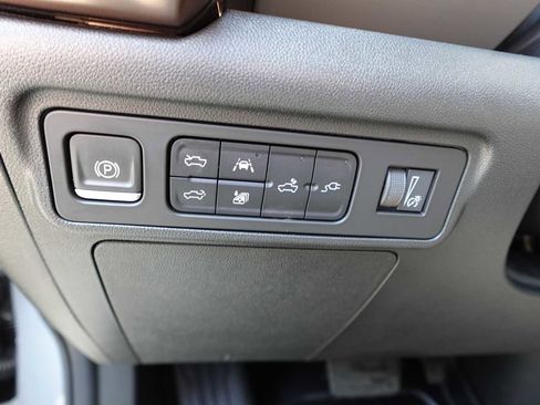 Used 2024 GMC Hummer EV 3X w/ Extreme Off-Road Package AWD/4WD image 17