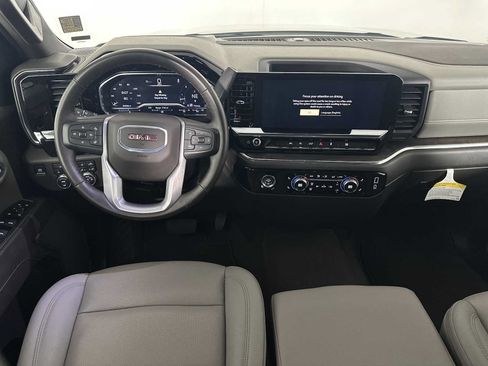 Used 2024 GMC Sierra 1500 SLT AWD/4WD image 27