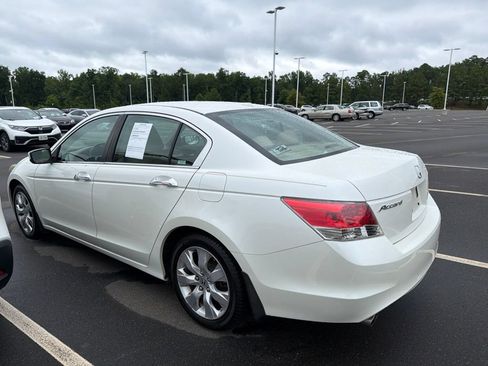 Used 2009 Honda Accord EX-L image 16