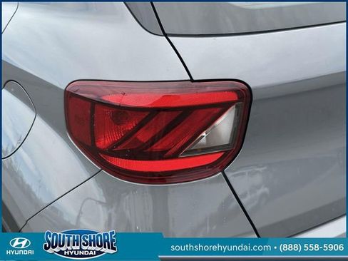 Certified 2023 Hyundai Venue SEL w/ Cargo Package image 11