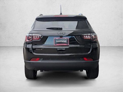 New 2026 Jeep Compass Limited image 7