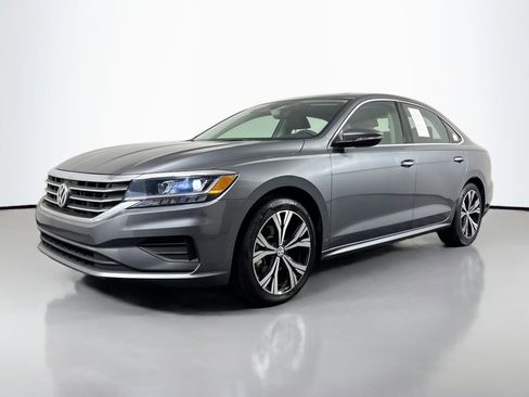 Used 2022 Volkswagen Passat 2.0T SE image 42