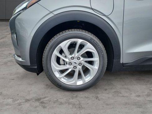 New 2027 Chevrolet Bolt LT FWD image 9