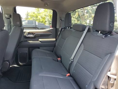 Certified 2025 Chevrolet Silverado 1500 LT AWD/4WD image 27