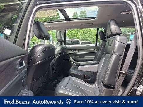 Used 2021 Jeep Grand Cherokee L Limited AWD/4WD image 15
