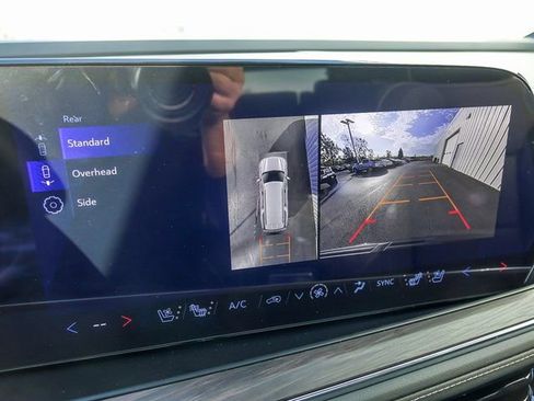 New 2026 Chevrolet Suburban Premier image 29