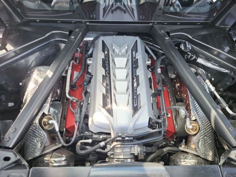 Certified 2024 Chevrolet Corvette Stingray Coupe w/ Body-Color Dual Roof Package image 23