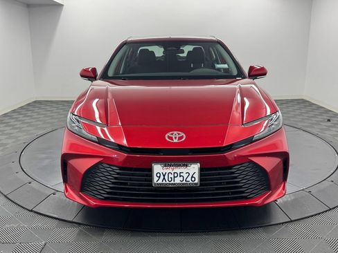 Used 2026 Toyota Camry LE FWD image 3