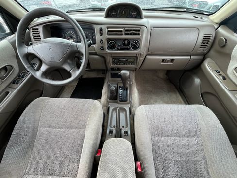Used 1997 Mitsubishi Montero Sport LS image 12