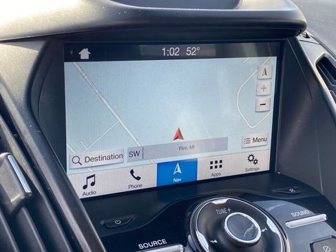 Used 2019 Ford Escape Titanium image 11