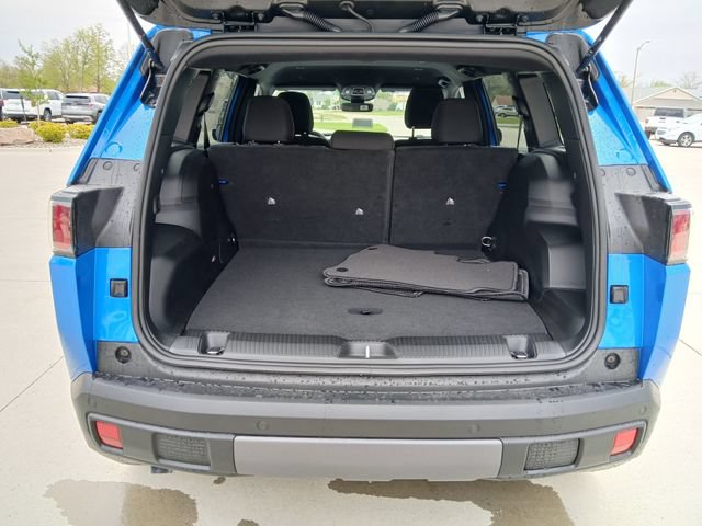 New 2026 Jeep Cherokee Laredo AWD/4WD image 18