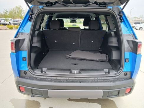 New 2026 Jeep Cherokee Laredo AWD/4WD image 18