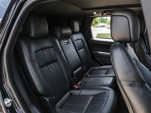 Used 2019 Land Rover Range Rover Sport Supercharged AWD/4WD image 30