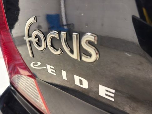 Used 2003 Ford Focus ZTS image 29