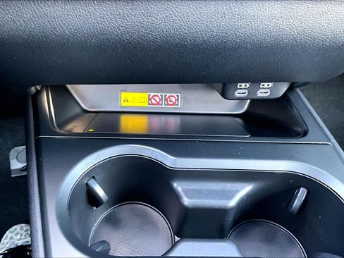 Used 2026 Lexus UX 300h FWD w/ Accessory Package (Z2) image 32